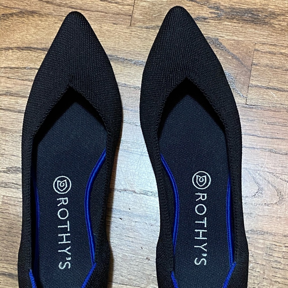 Rothy size 9 black points EUC